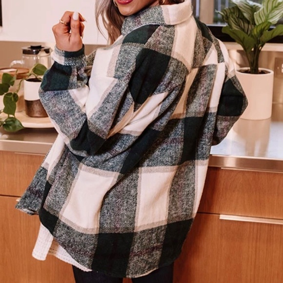 New Plaid Flannel Shacket Shirt Jacket - Picture 3 of 5